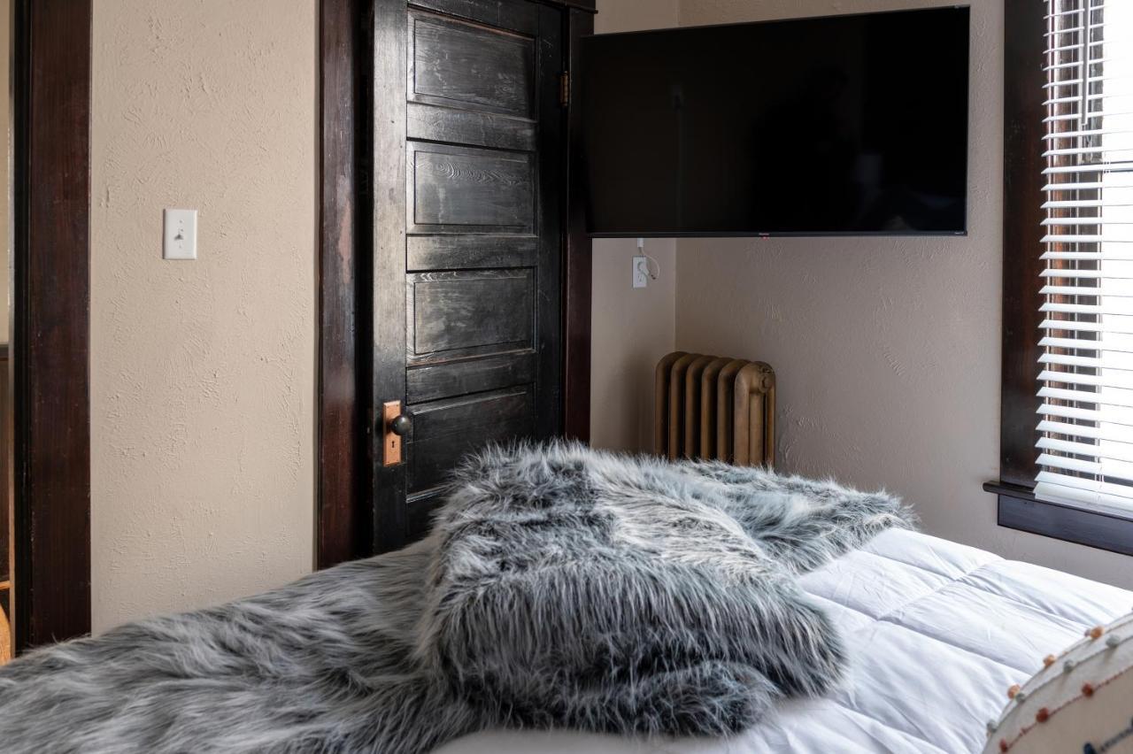 Updated 3 Bedroom Unit With Balcony! Cape Girardeau Buitenkant foto