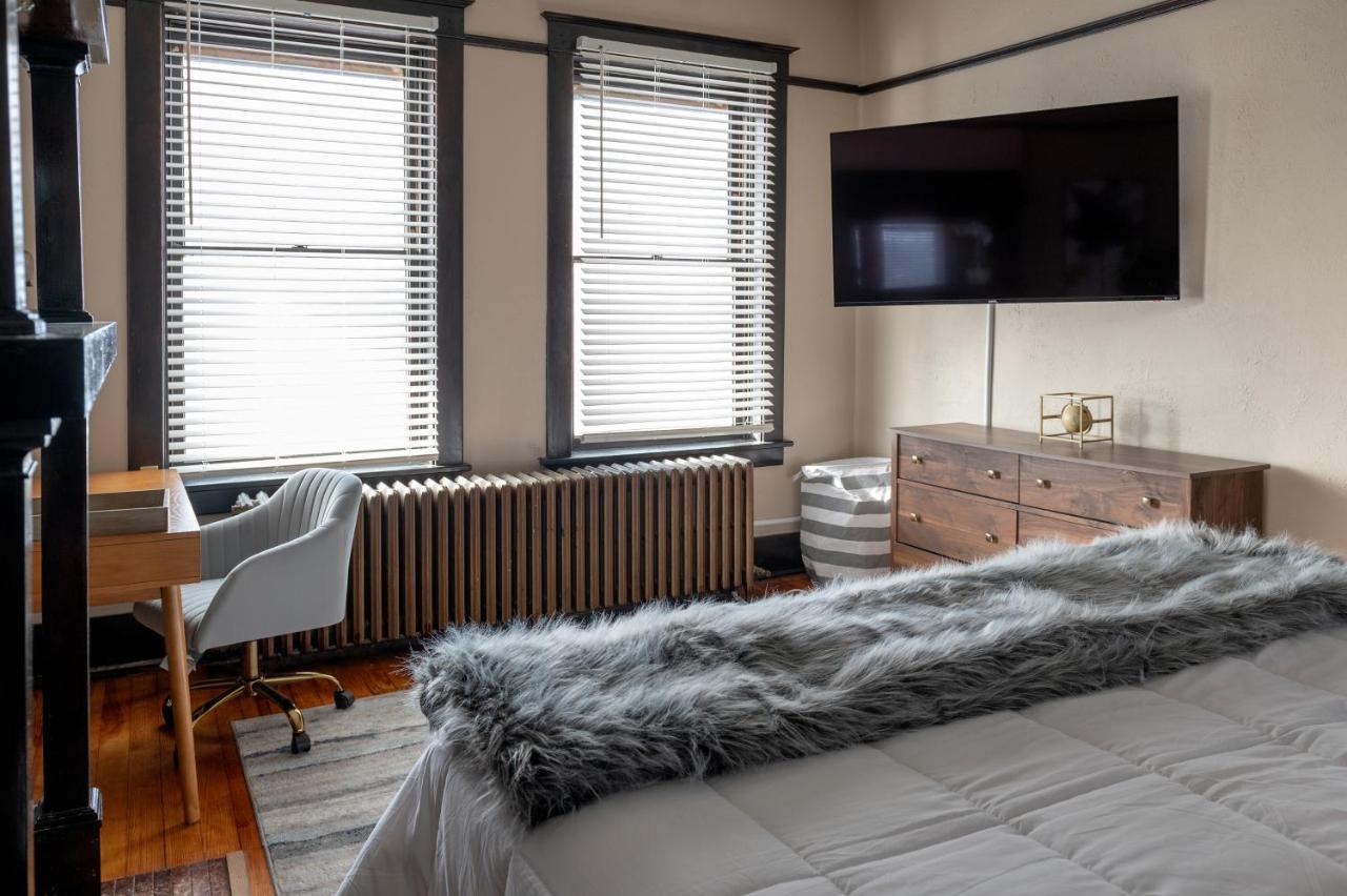 Updated 3 Bedroom Unit With Balcony! Cape Girardeau Buitenkant foto